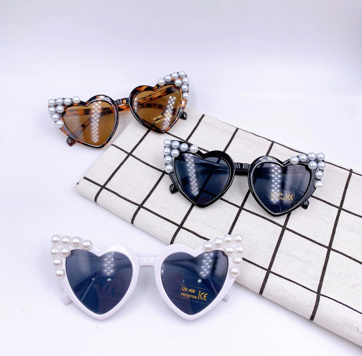 Heart Shape Pearl Frame Sunglasses